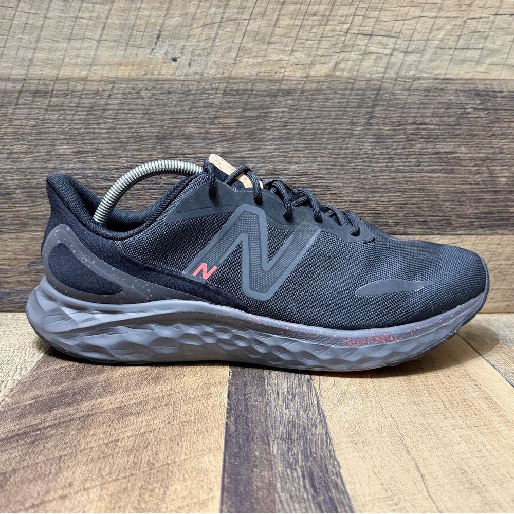 New Balance Fresh Foam Arishi V4 Men's Running Shoes Size 11 (4E)